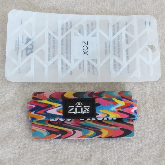ZOX 'Let Them' Affirmation Bracelet SIZE Medium NEW - Colorful - Picture 3 of 7